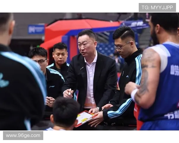 福建力克青岛布里斯科领衔全场